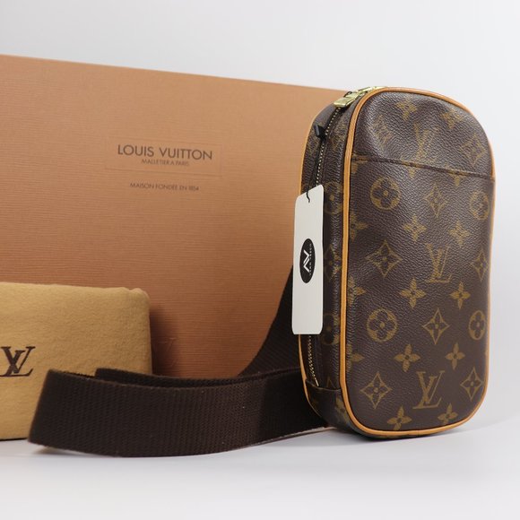 Louis Vuitton Handbags - Sold 💜LOUIS VUITTON Monogram Pochette Gange